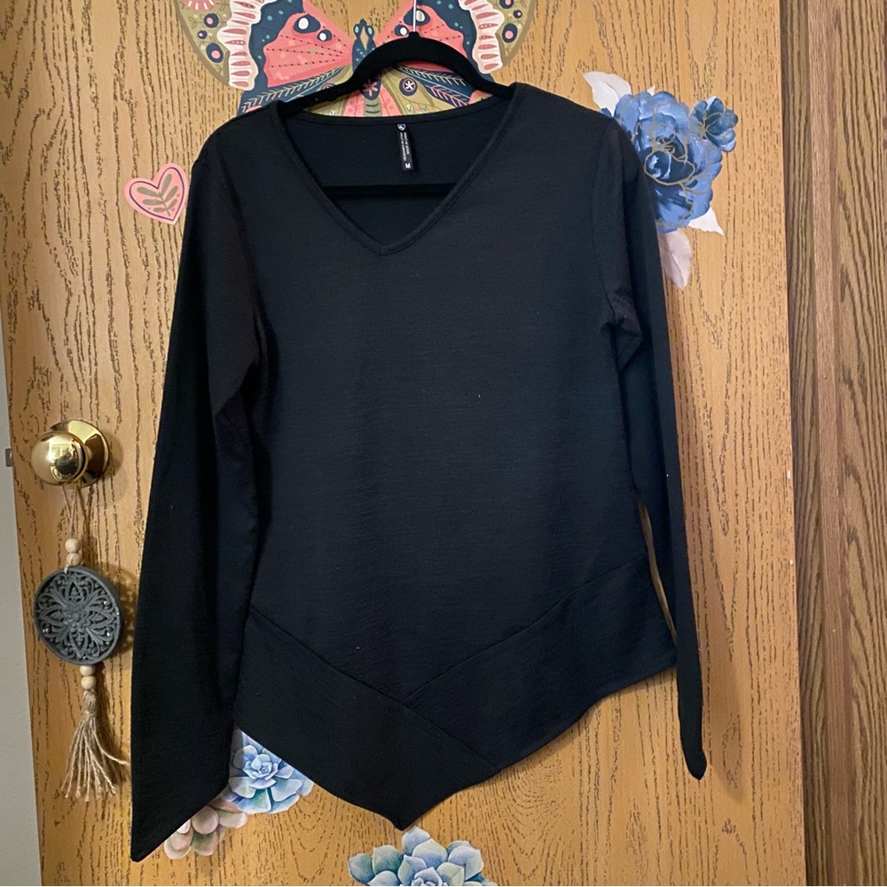 Kuhl Midnight Black V-Neck Long Sleeve Top